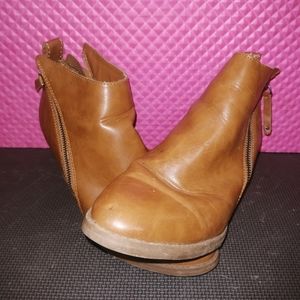 Faded Glory Brown Leather Ankle Boots